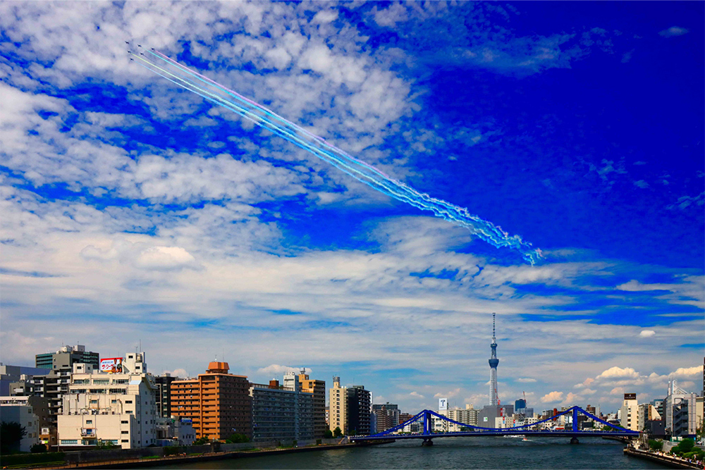 大空に