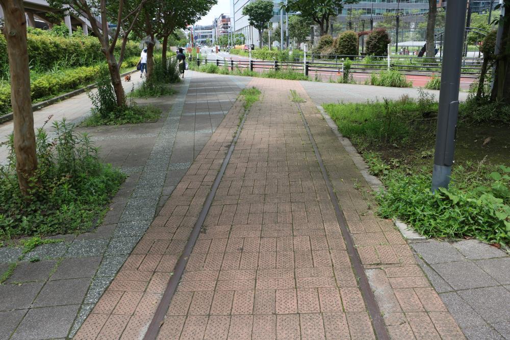 臨港鉄道東京都専用線跡(りんこうてつどうとうきょうとせんようせんあと)